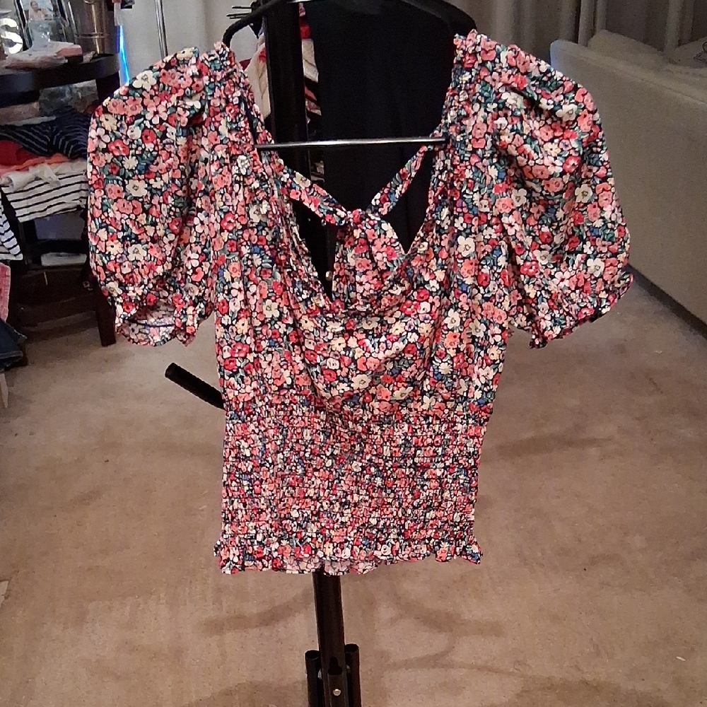 Chic Floral Print Puff Sleeve Blouse